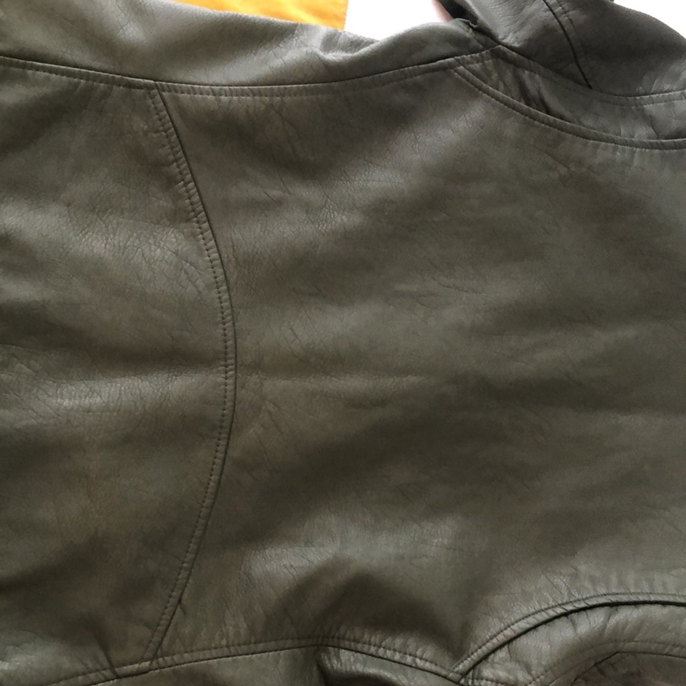 Moto Jacket - Picture 10 of 10